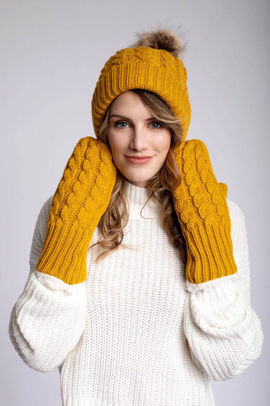 Mustard Yellow - Cozy Lined Mittens