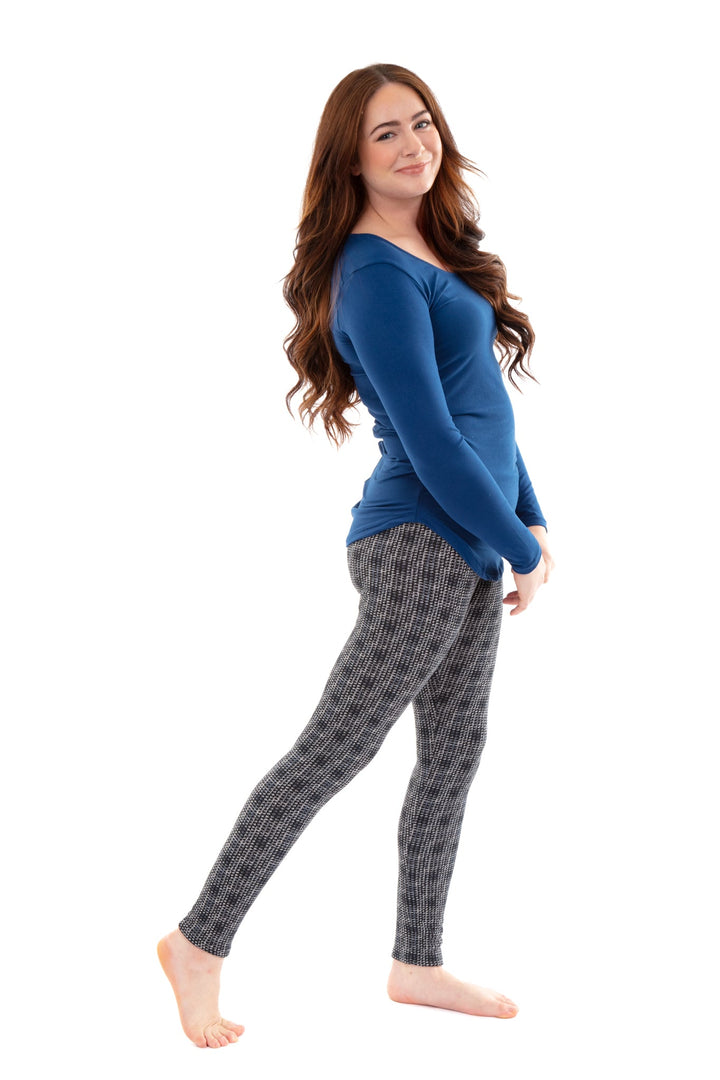 Abstract Lines - Cozy Lined Leggings