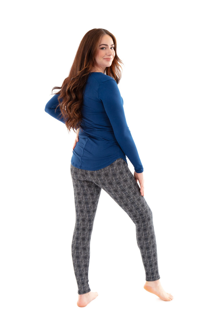 Abstract Lines - Cozy Lined Leggings