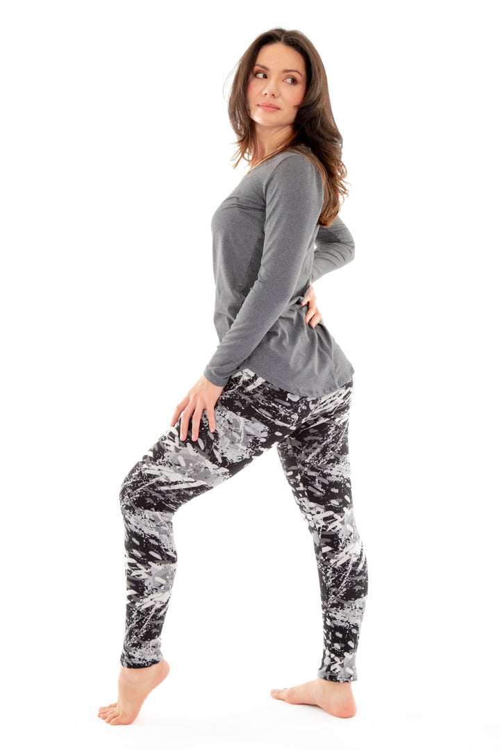 B&W Art - Cozy Lined Leggings