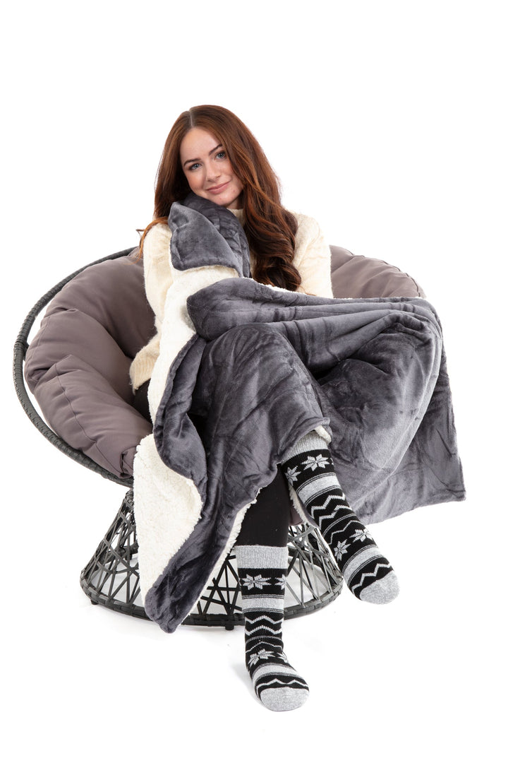 Dark Grey - Sherpa Blanket