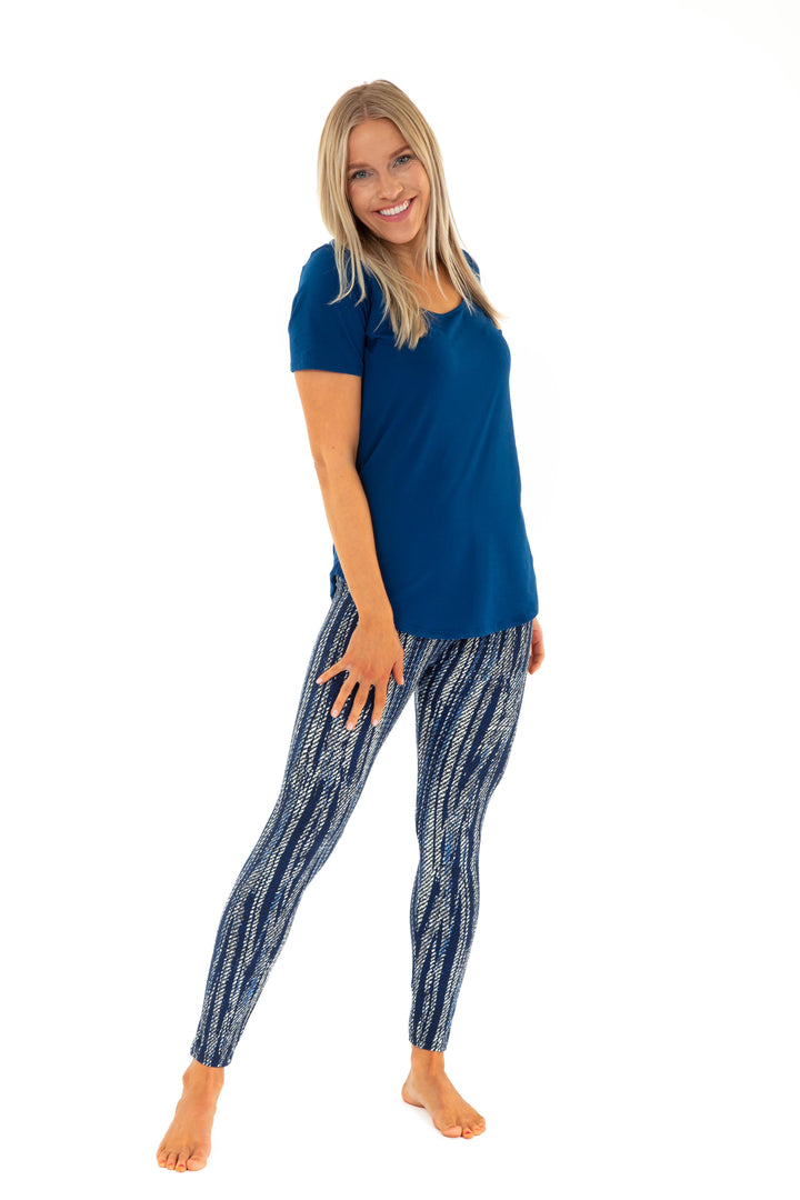 Vintage Blue Lines - All Season Leggings