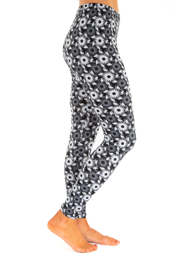 Grey & White Flowers - All Season Leggings