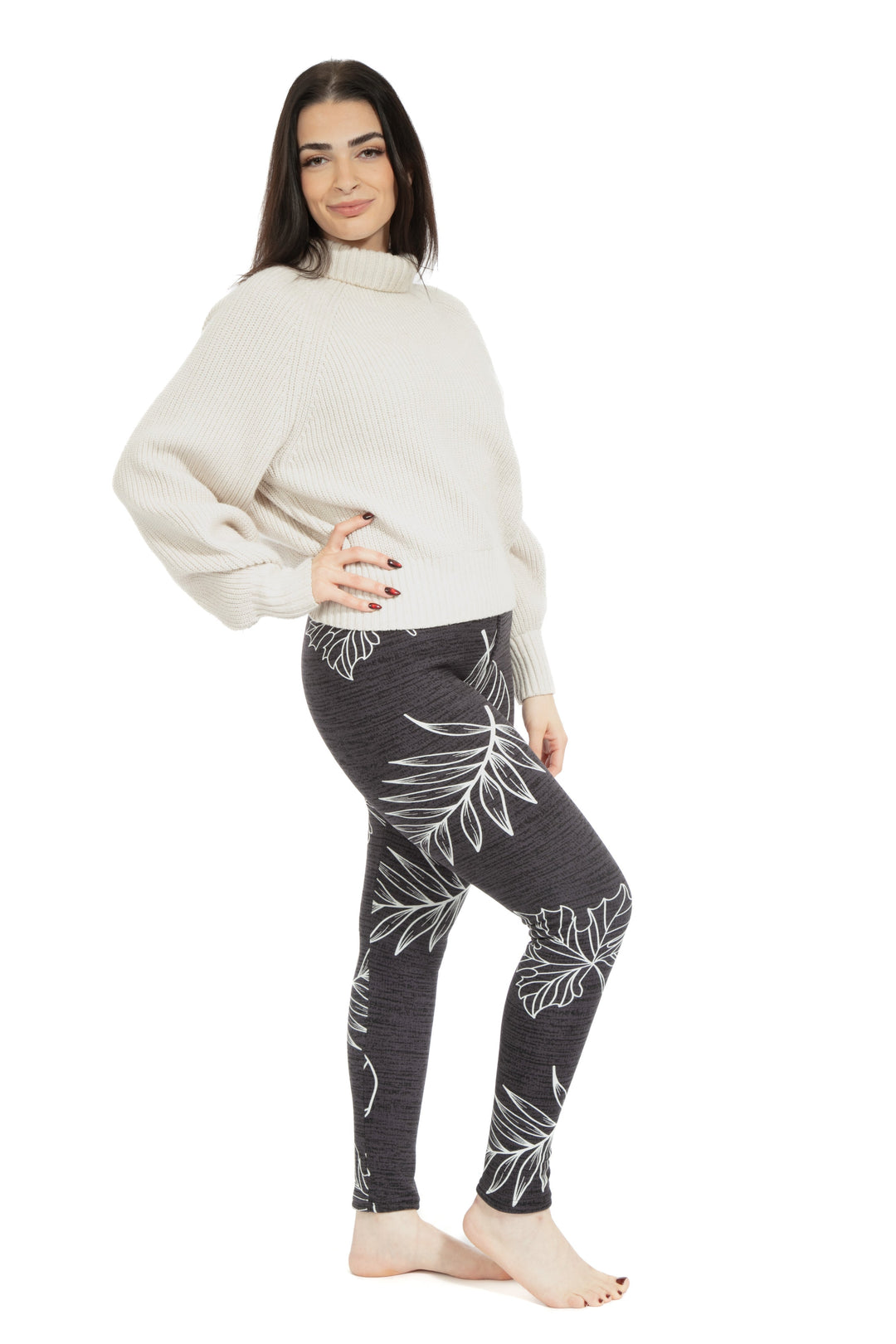 Leaves in Gray - Cozy Lined Leggings