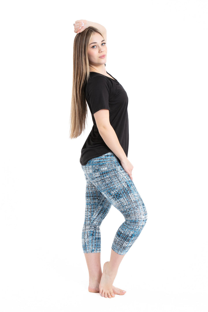 Blue Vintage Lines - Capris