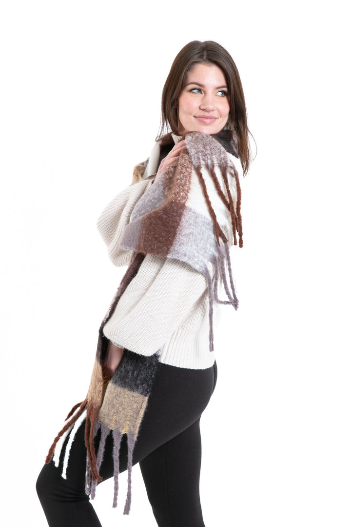 Esmeralda - Bouclé Scarf