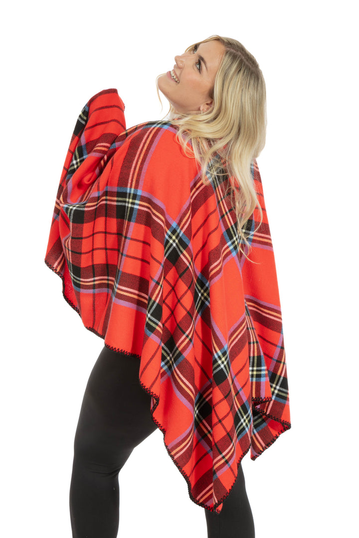 Alejandrina - Poncho Scarf