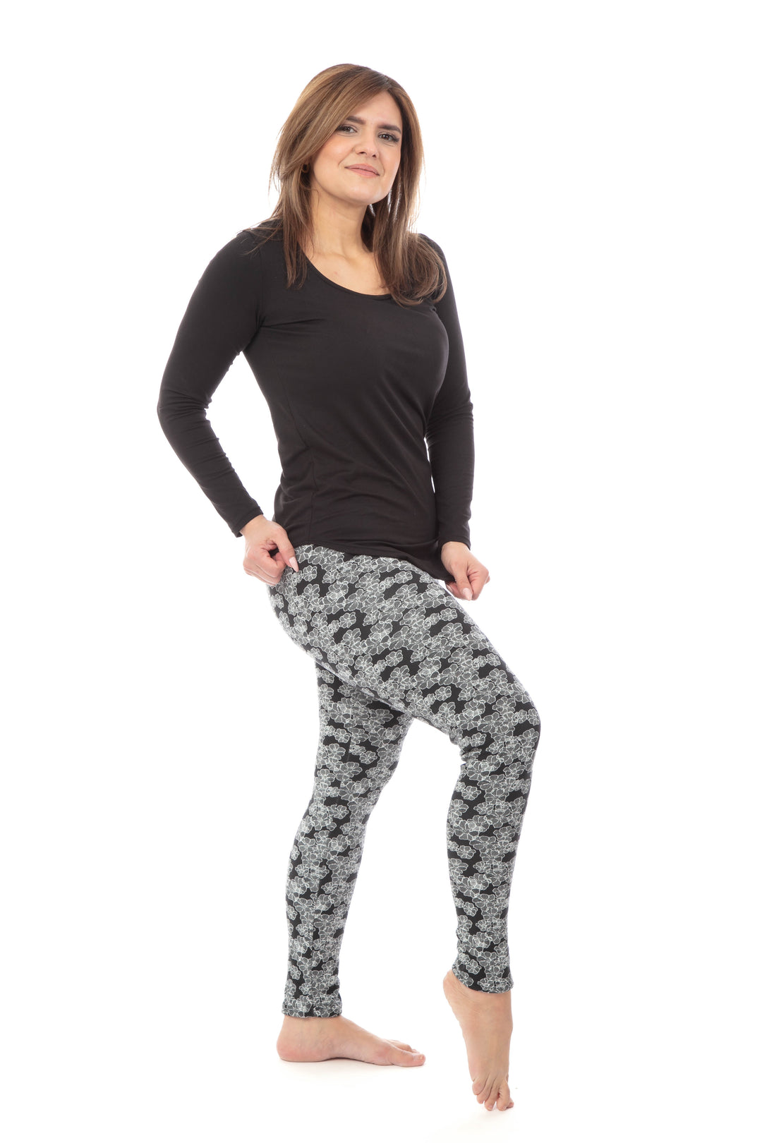 B&W Daisy - Cozy Lined Leggings