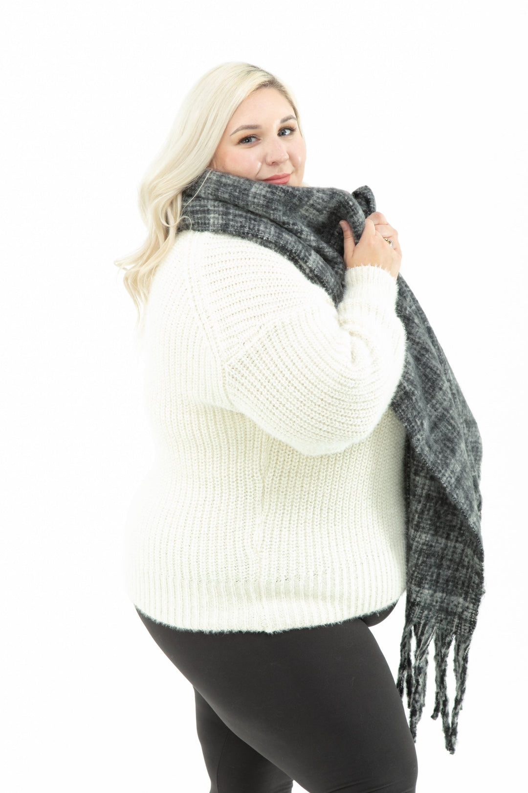 Abby - Bouclé Scarf