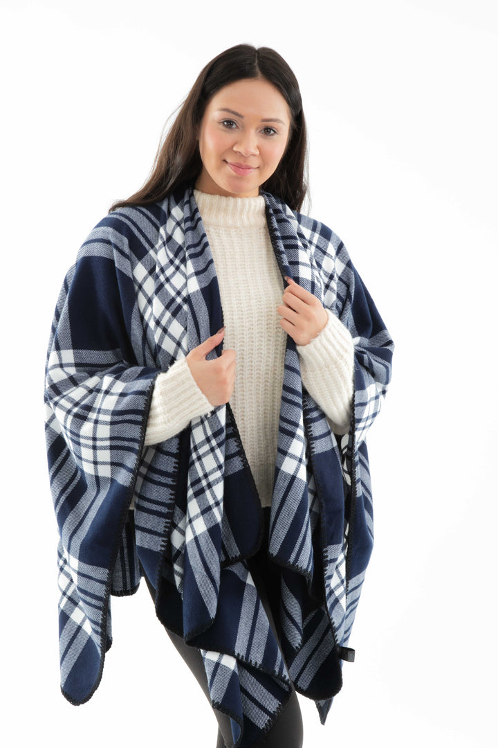 Karla - Poncho Scarf