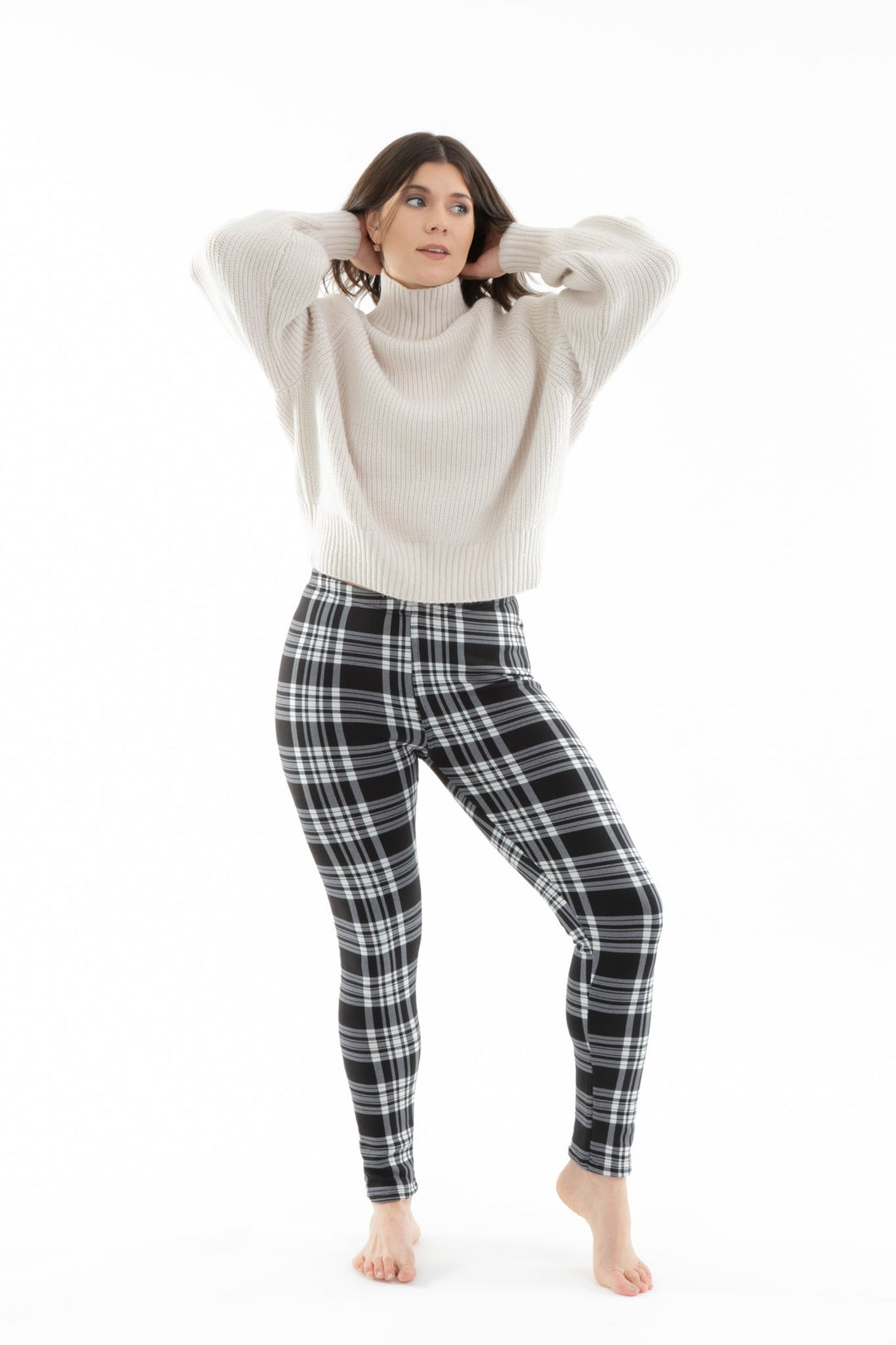 B&W Plaid - Cozy Lined